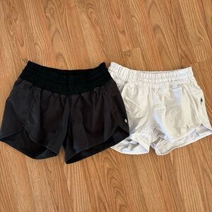 Lululemon Tracker Shorts Lot of 2 white black low rise running workout size 6